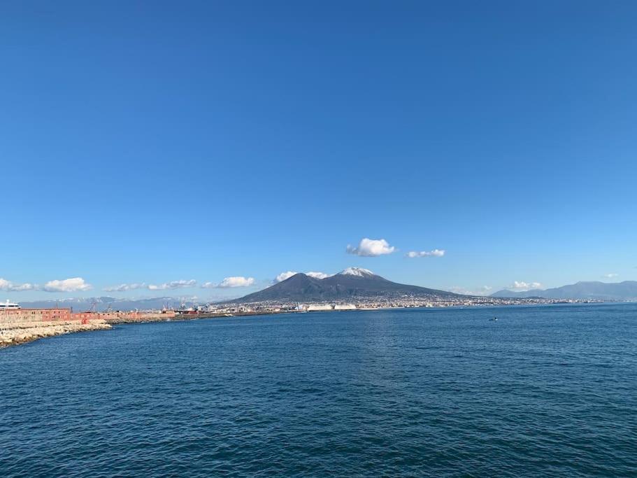 Casa Via Toledo. Centralissima E Vicina Al Porto Apartment Naples Luaran gambar